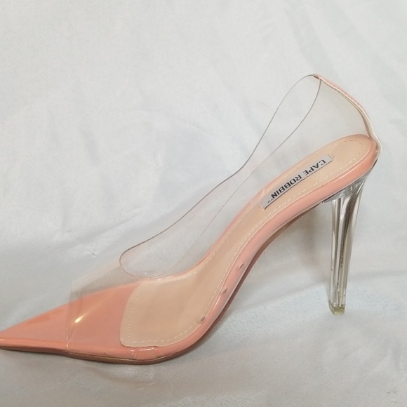 🔥 Clear/Lucite Peep Toe Nude Pumps - Picture 7 of 8